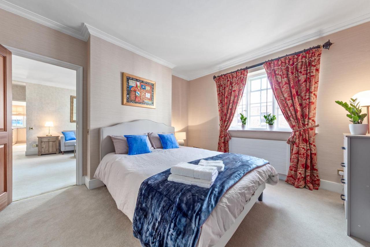 The Mayfair Large Snug Londra Exterior foto